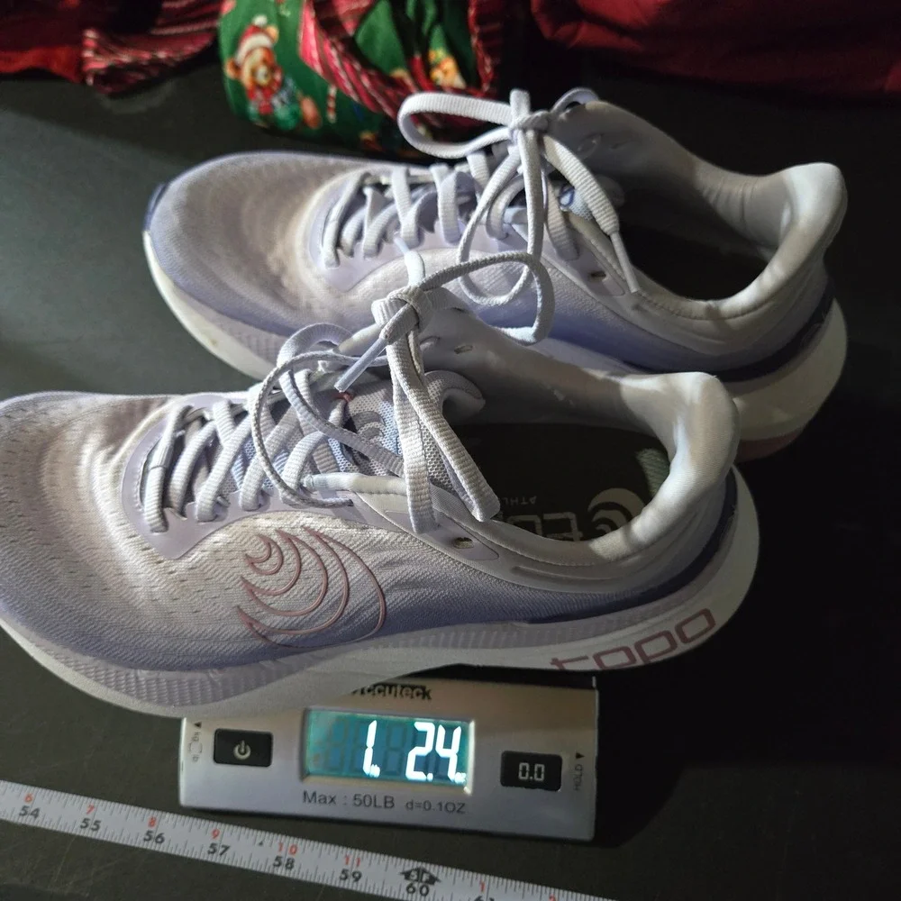 Topo athletic aura